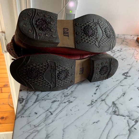 Caterpillar Red Ankle Boots. size 8 - Picture 6 of 8